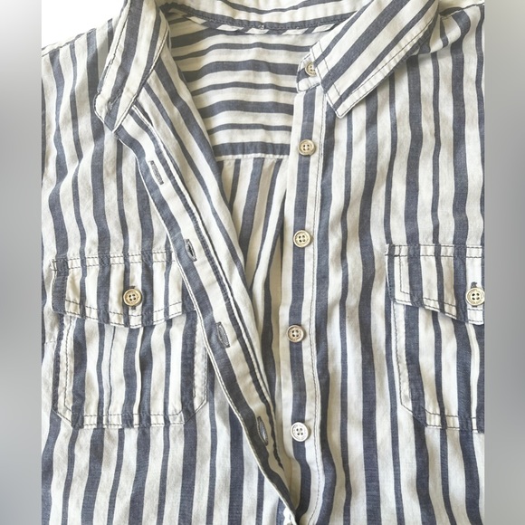Casual Striped Roll Up Sleeve Shirt for Women’s - Picture 9 of 10